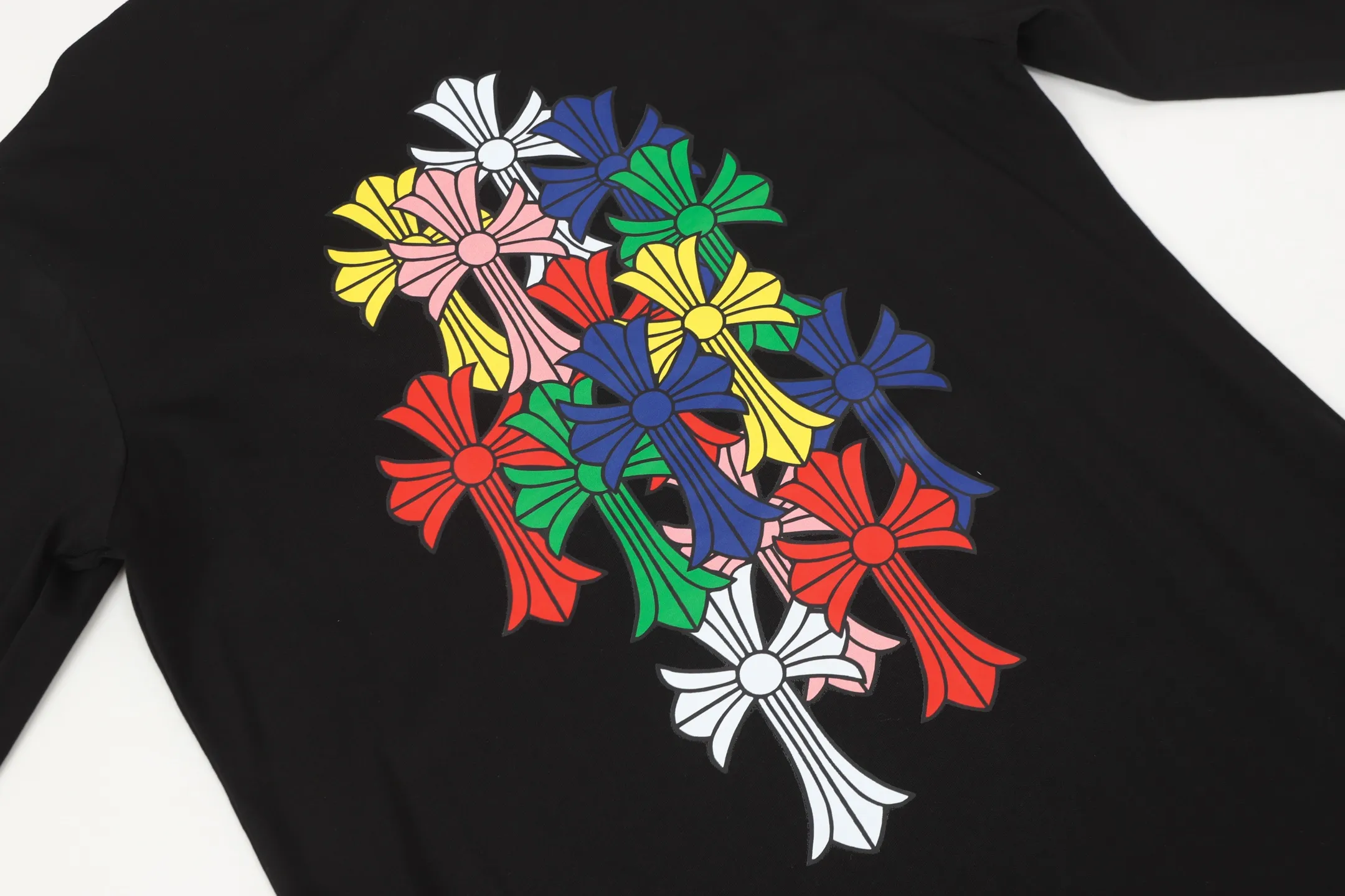 P160 -Chrome Hearts/Chrome Hearts Colorful Cross ✝️Sanskrit letters explosive long-sleeved T-shirt -High weight, high density and high quality. The wool is soft, delicate and skin-friendly. It feels soft and silky. It has excellent warmth and skin-friendly properties.